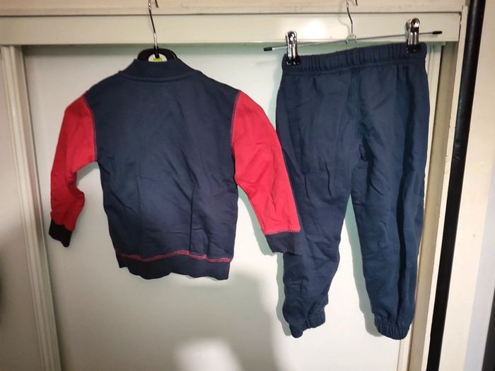 Ensemble survêtement - photo numéro 2