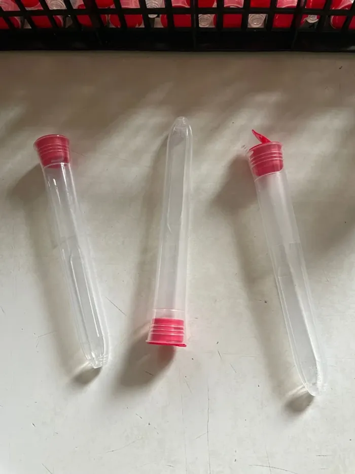 Lot de 45 tubes de rangement en plastique - photo numéro 2