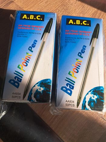Lot de 100 stylos noirs