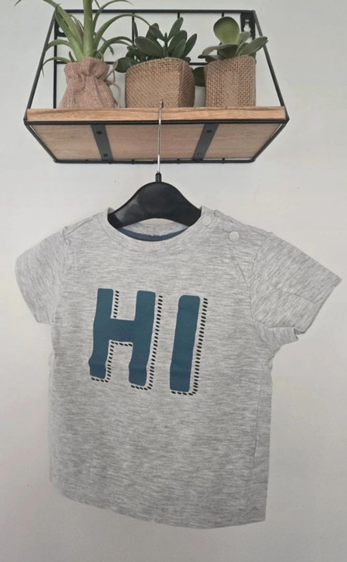 T-shirt gris et Bleu Zeeman 74 cm