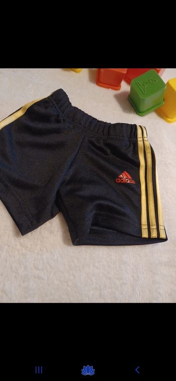 Short bébé taille 3 mois