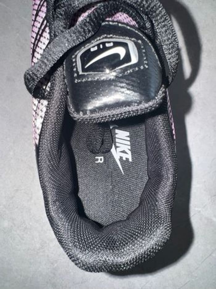 NIKE TN VRUNK NEUVE 39 - photo numéro 4