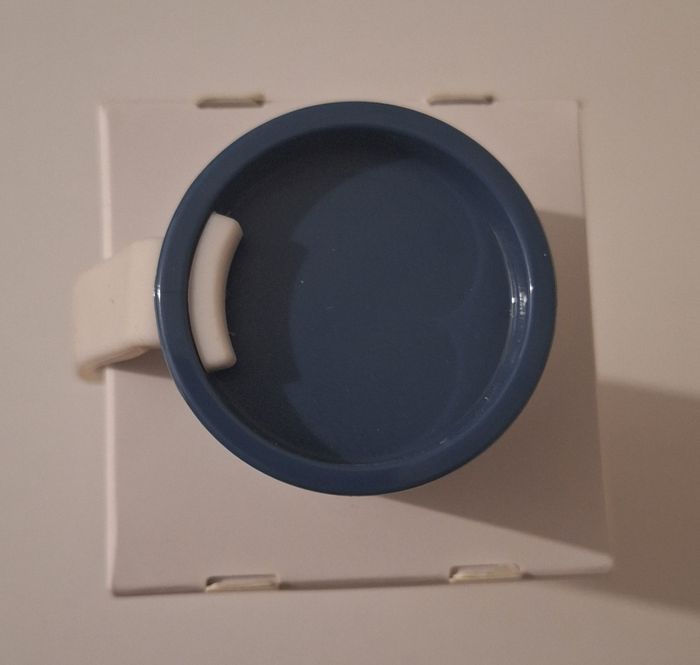 Gourde en aluminium blanche et bleue de 650 ml - photo numéro 4