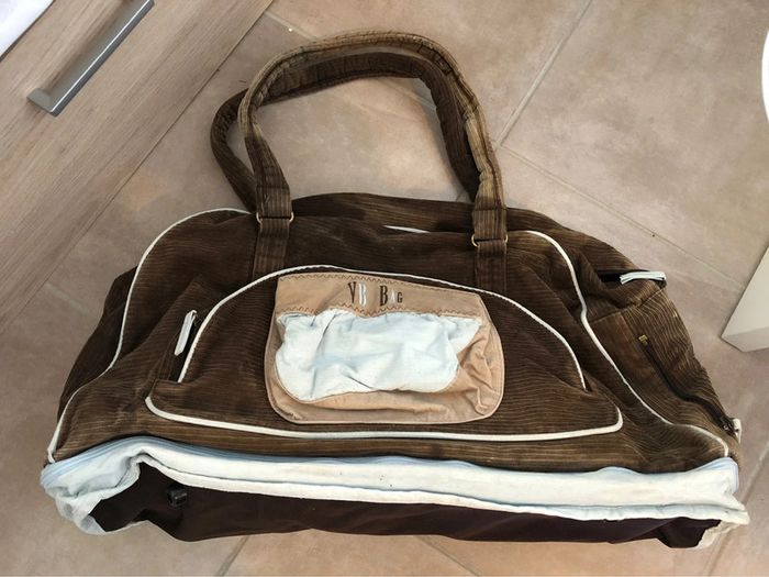 Sac à langer besace et sac de voyage - photo numéro 4