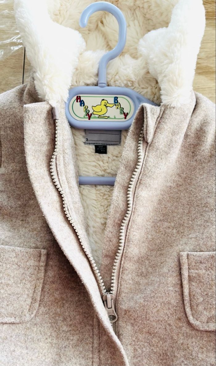 Duffle-coat beige avec capuche « Kiabi » taille 6 mois - photo numéro 2