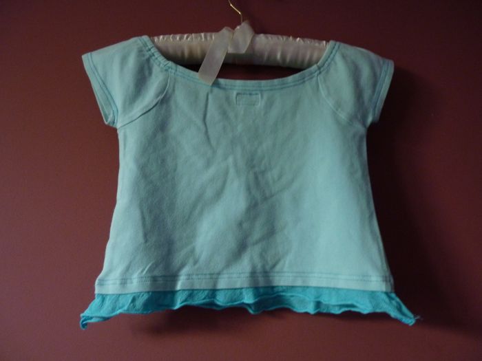 T-shirt Fille Marese 6 ans Bleu col bateau tulle TBE - photo numéro 2