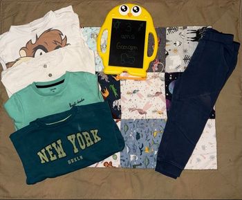 Lot de vêtements à défauts - T3ans 