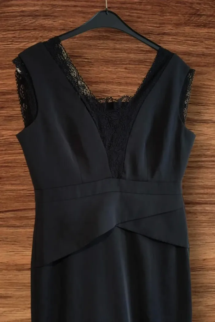 🖤 Élégante robe noire Bcbg Mac Azria - Taille 40/42 (US 12) - photo numéro 2