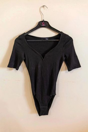 C46 bodie noir Etam XS