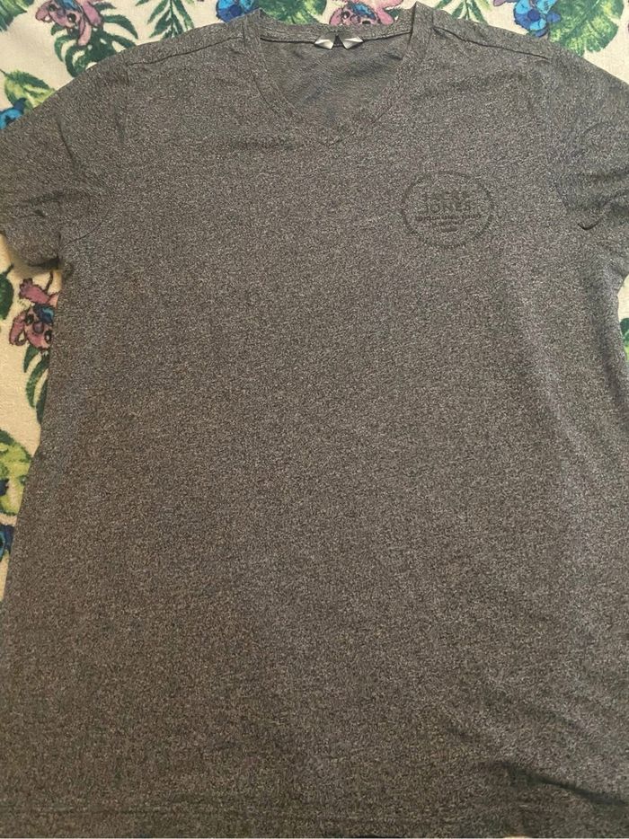Tee-shirts