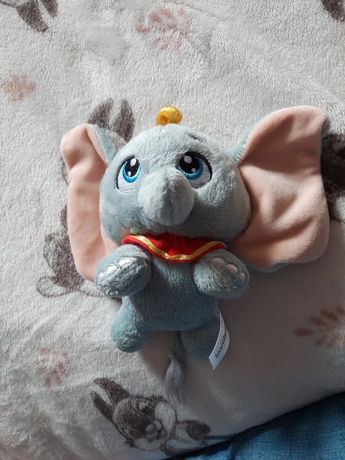 Naïf Dumbo