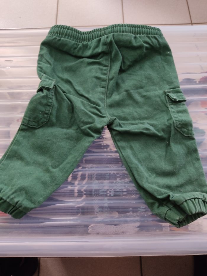Pantalon 6 mois - photo numéro 2
