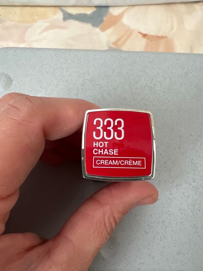 Robe à lèvre rouge - photo numéro 2