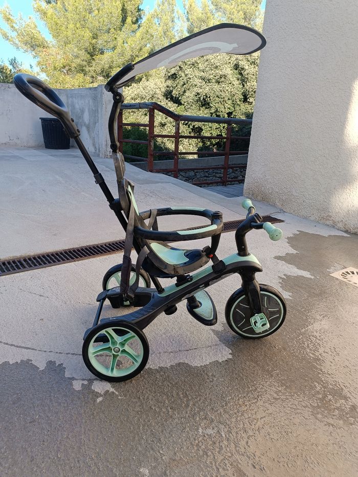 Tricycle ''globber'' 4 en 1 - photo numéro 2