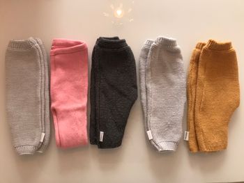 Lot 5 pantalons laine - 1 mois