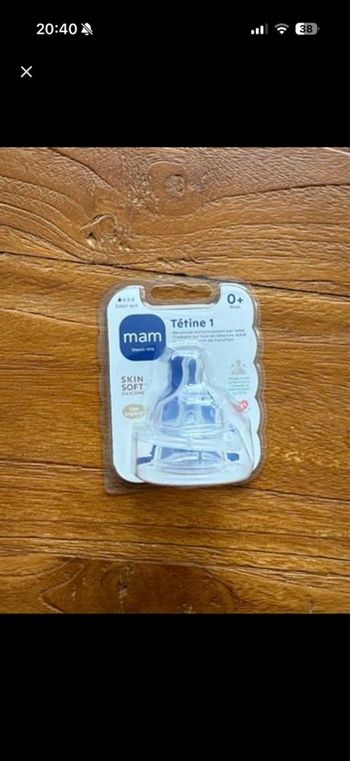 Tétine mam débit 1