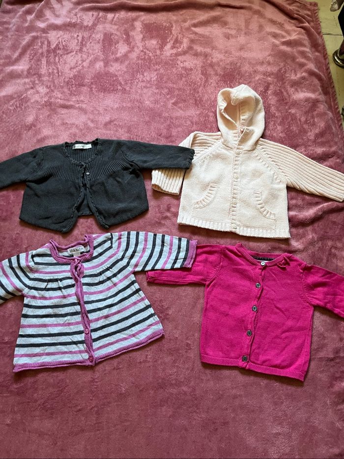 Lot vêtements fille Taille 3 mois - photo numéro 2