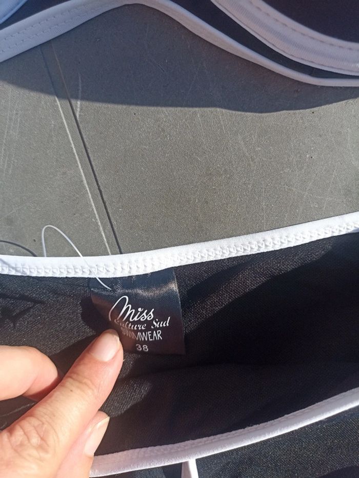 Maillot de bain taille 38 - photo numéro 2