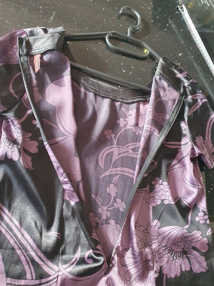 Robe satin T38 blanche porte - photo numéro 5