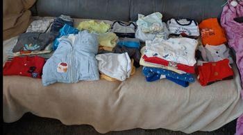 Lot vêtements 6.mois 