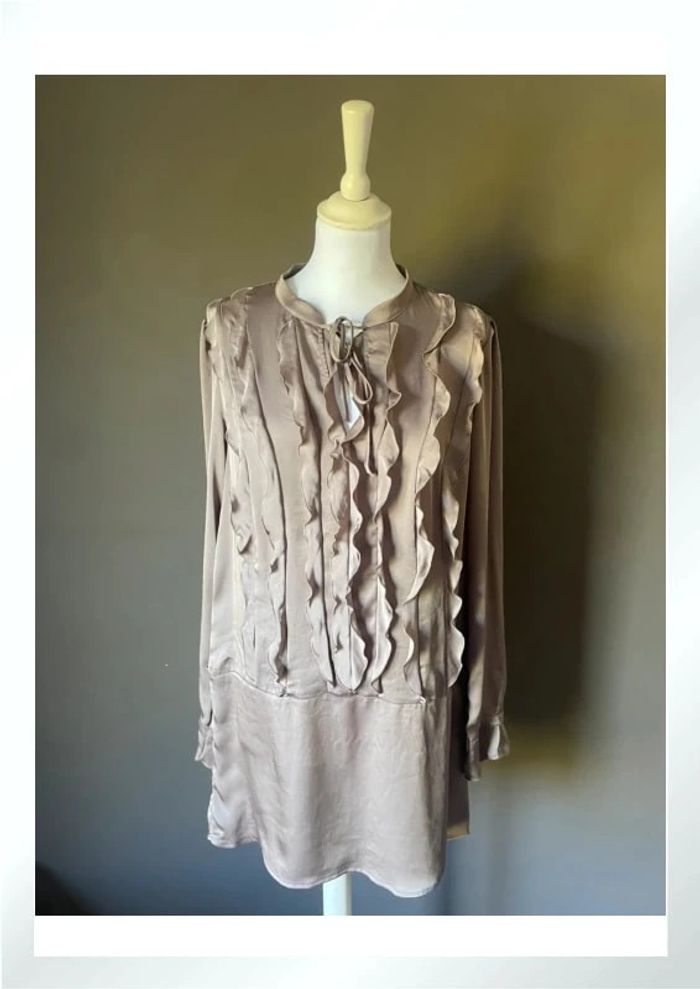 Robe Luisa Cerano
