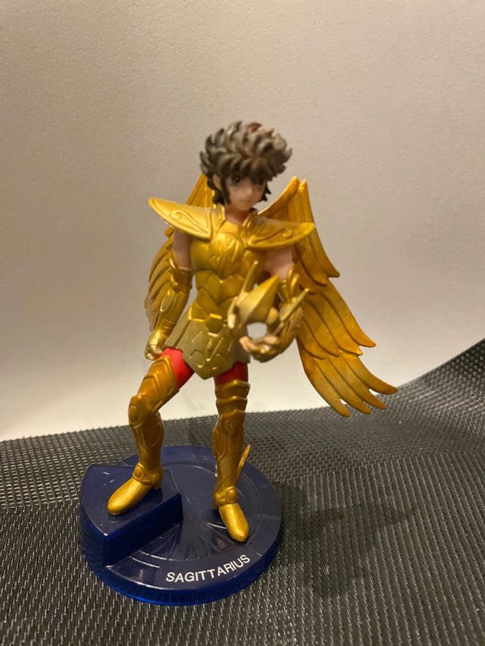 Saint Seiya les chevaliers du zodiaque lot 2 figurines chevaliers d’or verseau et sagittaire bandai - photo numéro 8