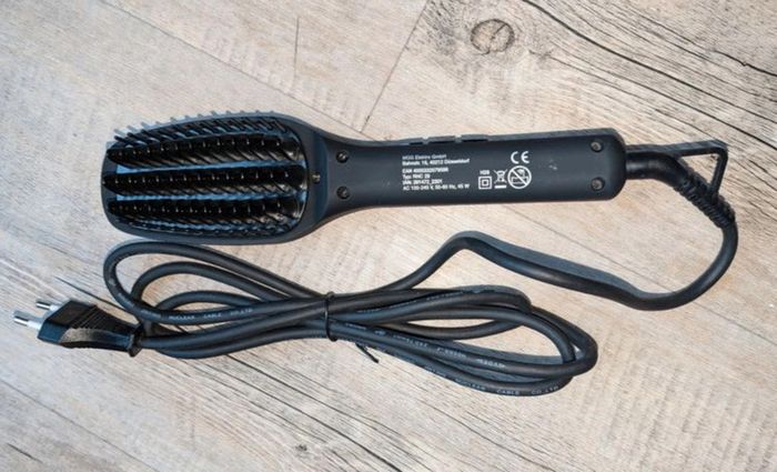 Brosse lissante 2 en 1 lisseur & brosse neuve - photo numéro 2
