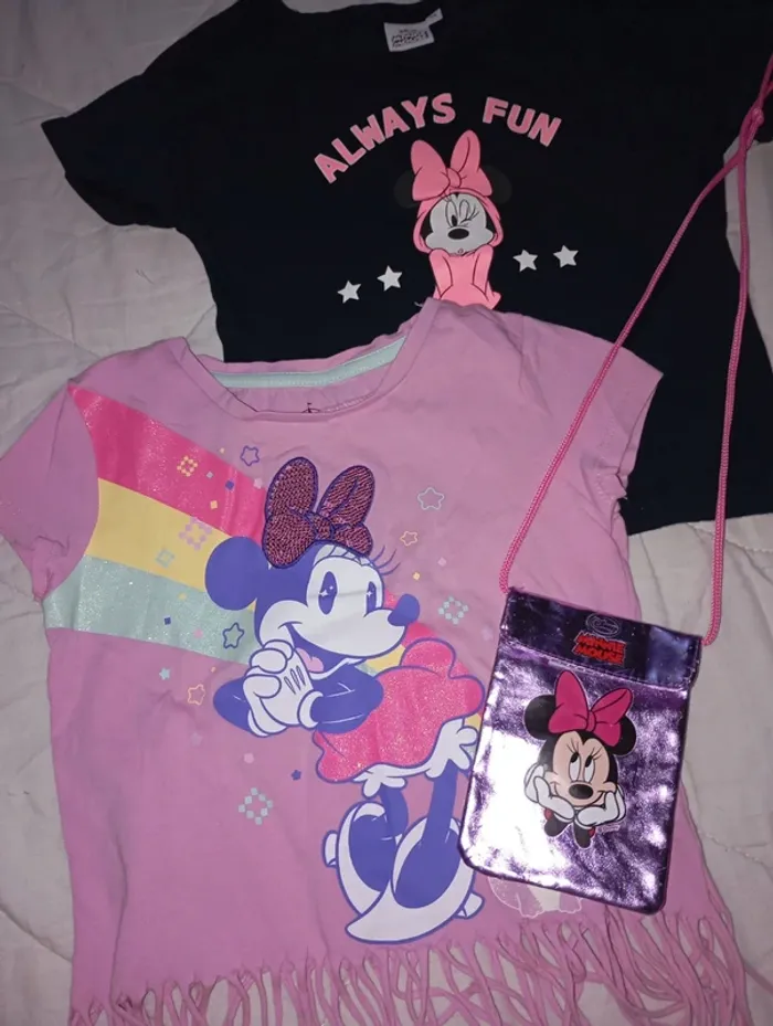 Lot de t-shirt et sacoche Minnie - photo numéro 11