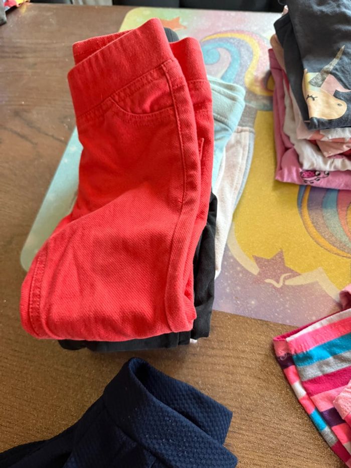 Lot vêtements fille 4 ans - photo numéro 8