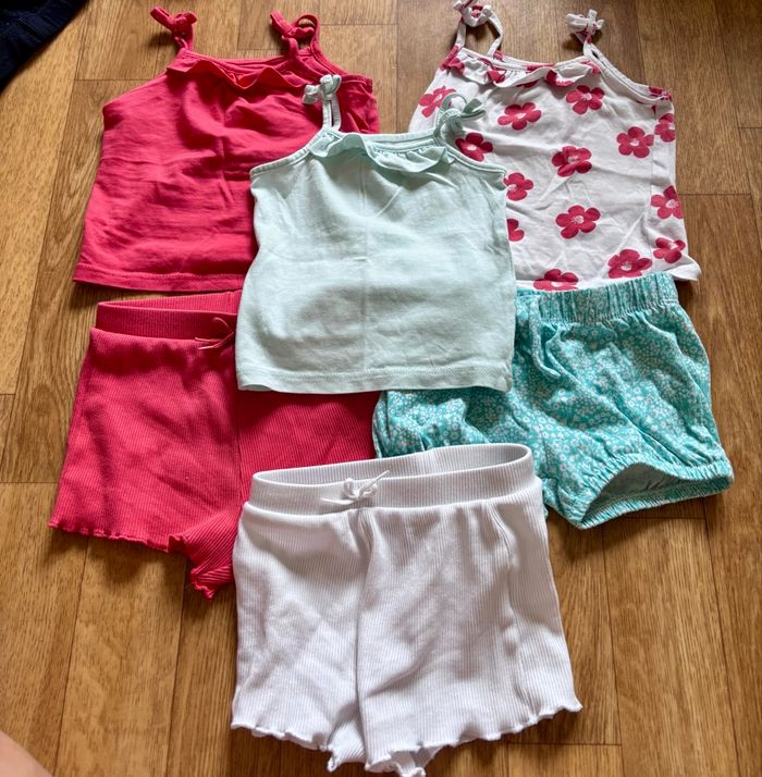Lot short et haut 3 mois - photo numéro 3