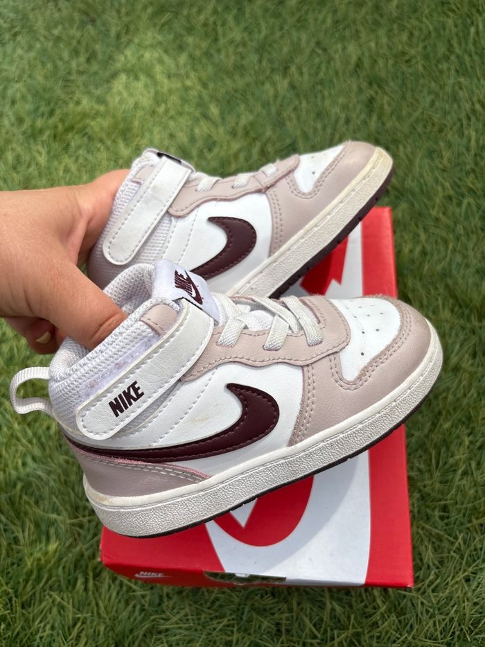 Baskets à scratch Nike - photo numéro 2