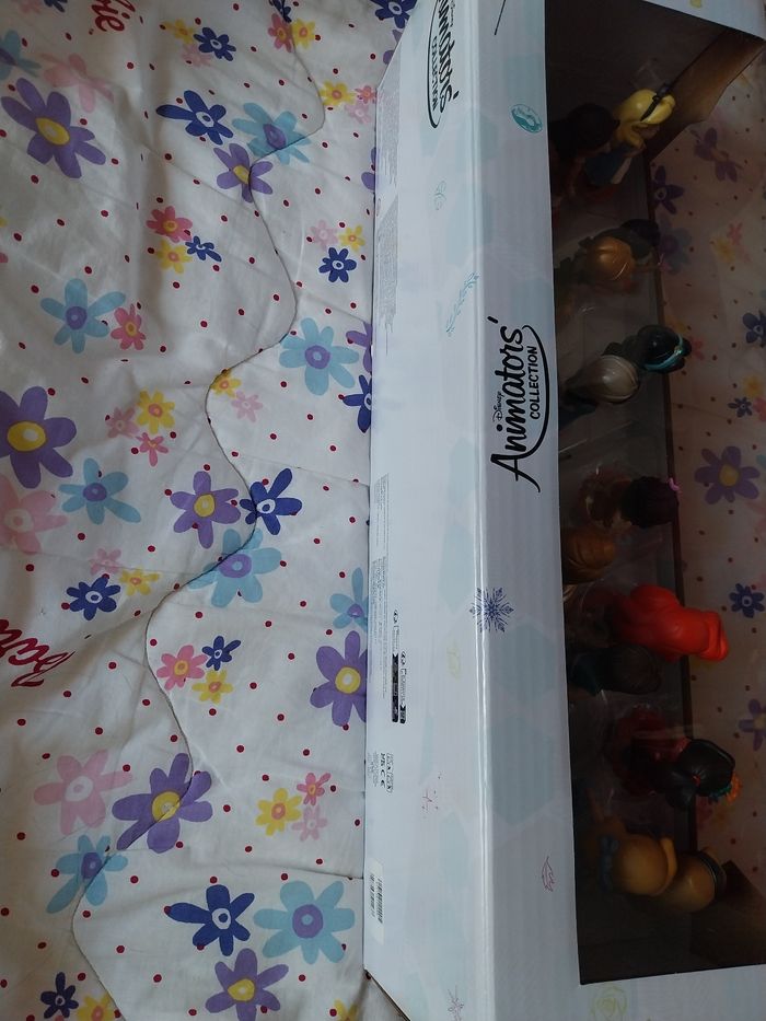 Méga coffret de figurines Animators 20 princesses et princes Disney mini animators - photo numéro 6