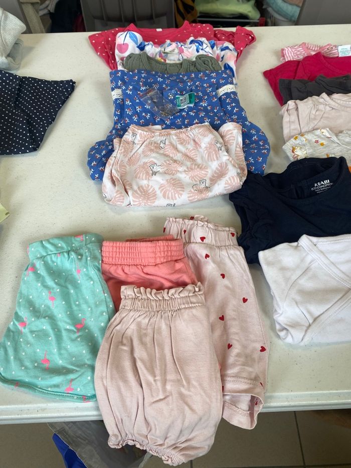 Lot de vêtement bébé fille - photo numéro 2