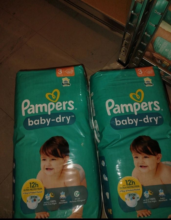 206 couches Pampers taille 3 Baby dry - photo numéro 2