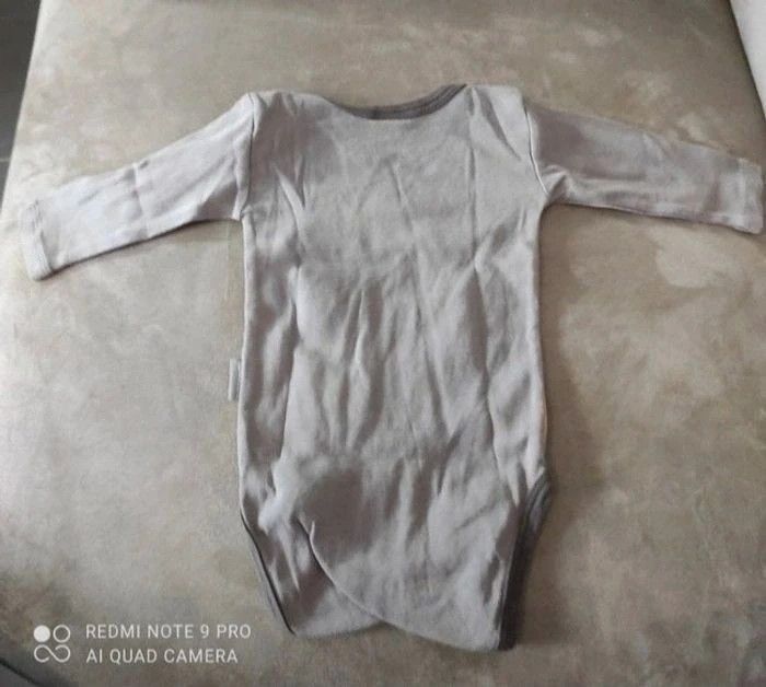 Lot de 3 bodies Absorba - photo numéro 6