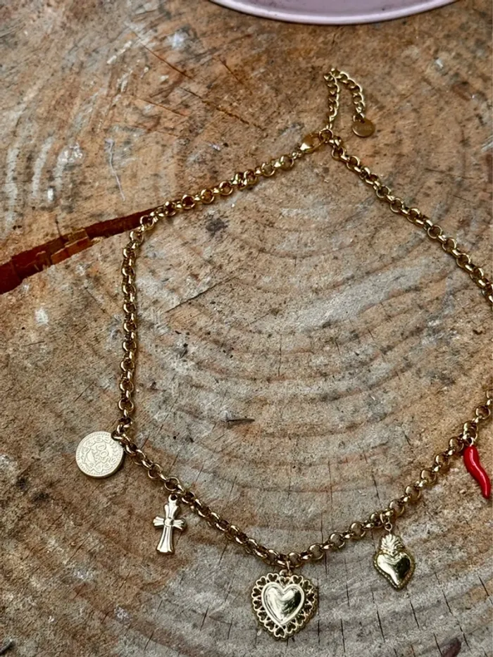 Collier chaîne épaisse acier inoxydable or breloques pièce croix ex-voto - photo numéro 4