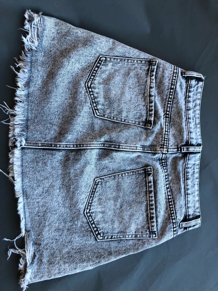 Jupe en jean bershka taille 38 - photo numéro 6