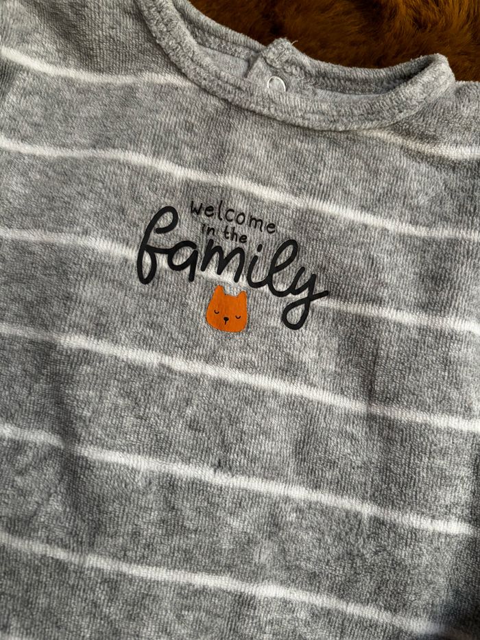 Pyjama gris family KIABI t.3m - photo numéro 2