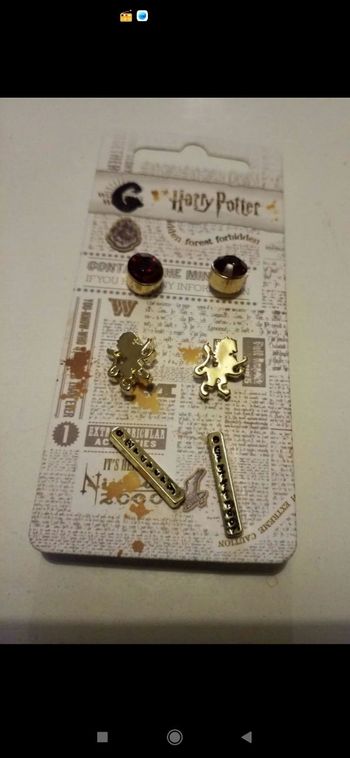Plaque de 3 paires de boucles oreilles Harry Potter neuve