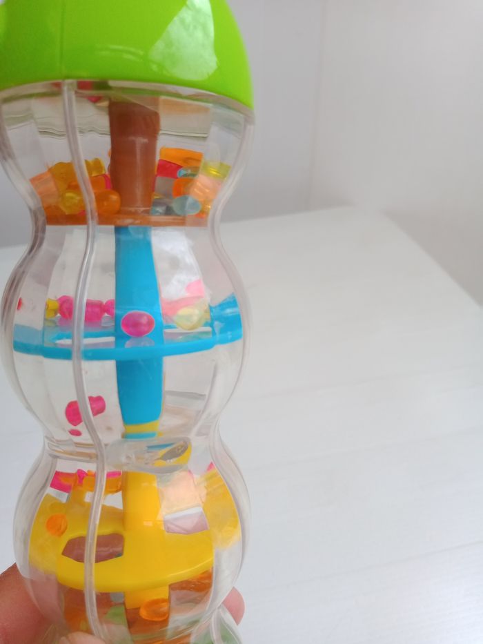 Bâton de pluie en forme de chenille - photo numéro 3