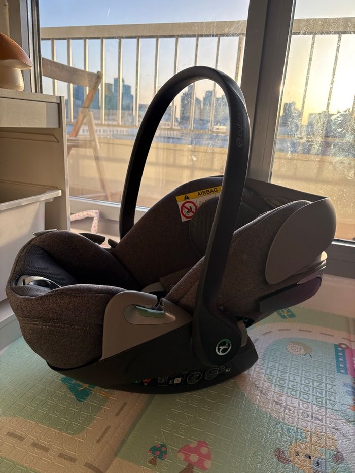 Cosy Cybex cloud-t i-size avec base pivotante - photo numéro 4