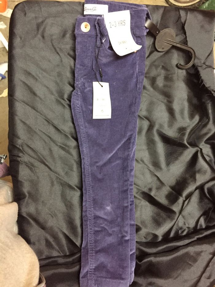 Pantalon venlour Neuf