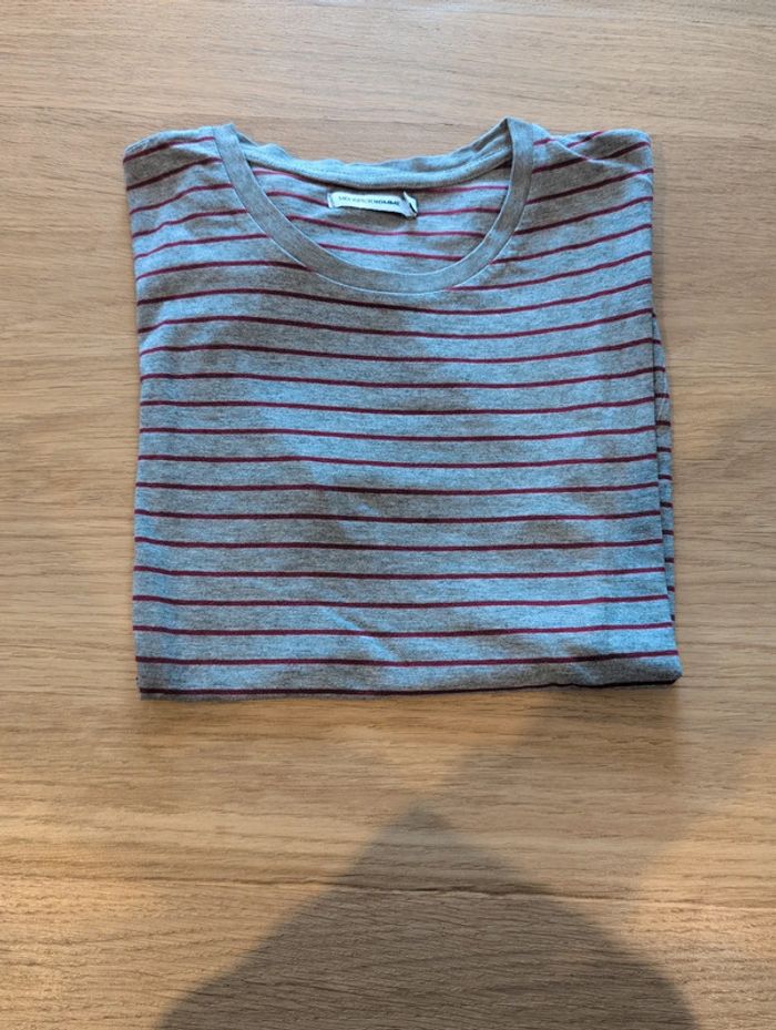 Tee shirt manches courtes a rayures