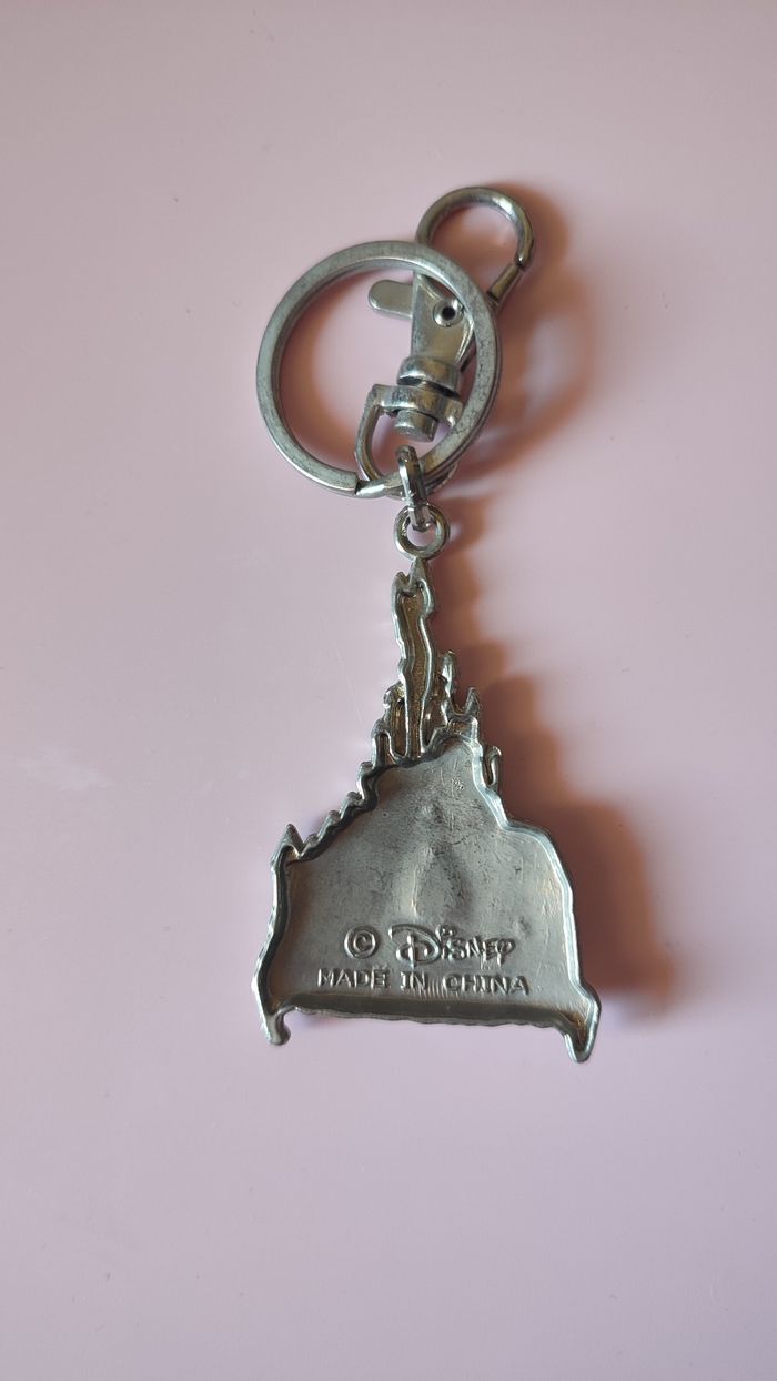 Porte clé Disneyland vintage - photo numéro 2