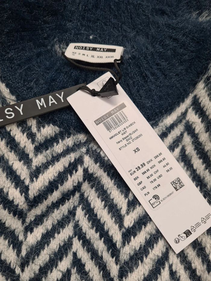 Pull noisy may - photo numéro 2