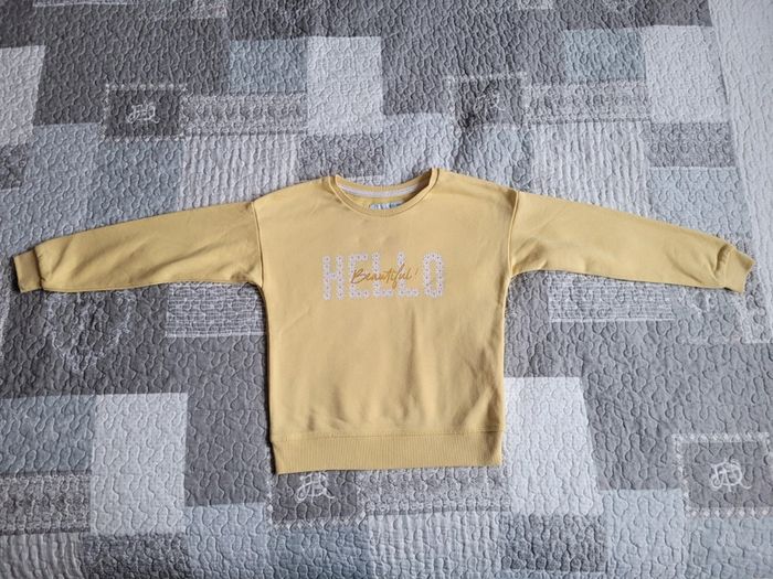 Pull, taille 7/8ans,