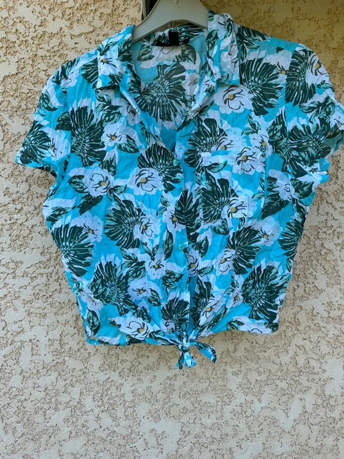 Chemise fleurie