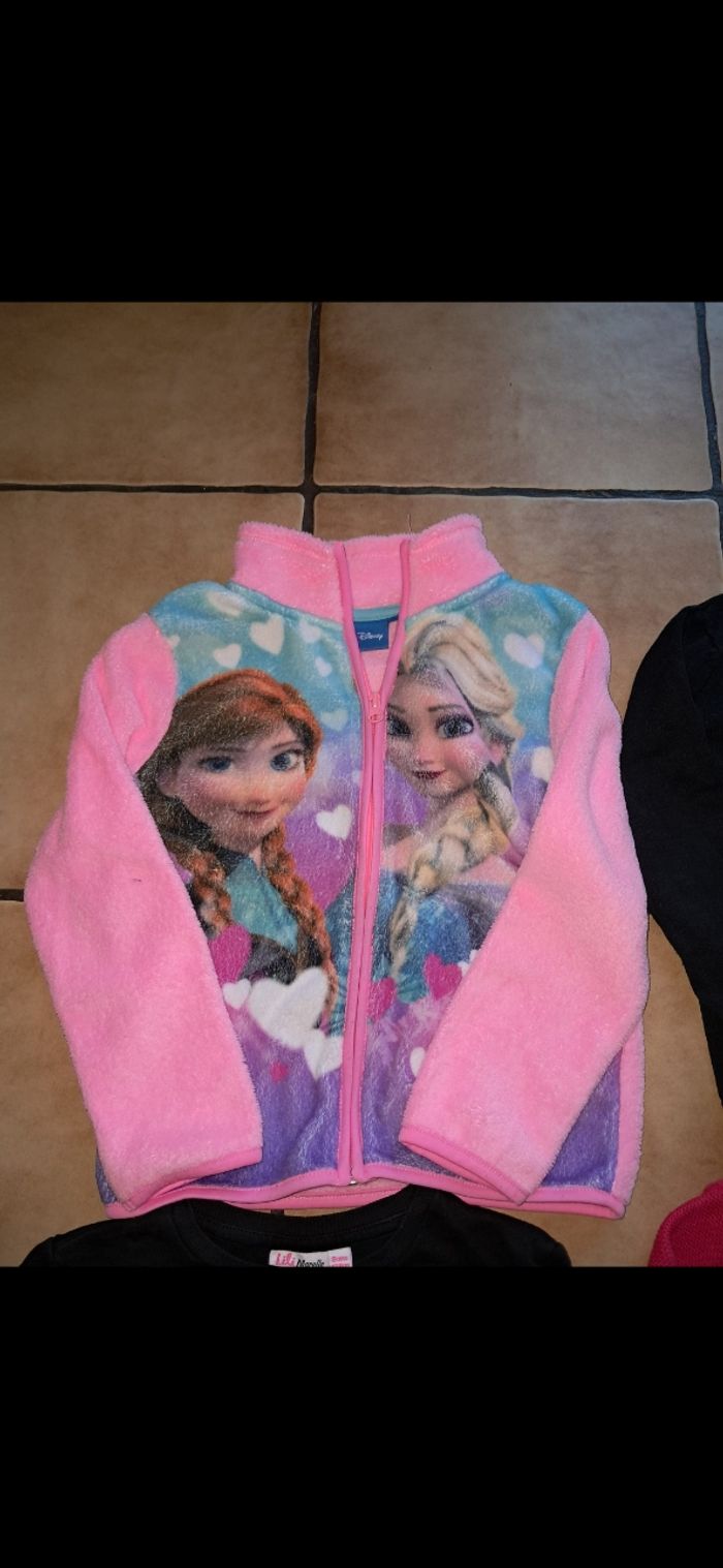 Lots de pulls et gilets 8ans fille tbe - photo numéro 6