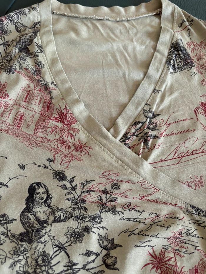 T-shirt cache cœur taille 42 - photo numéro 7
