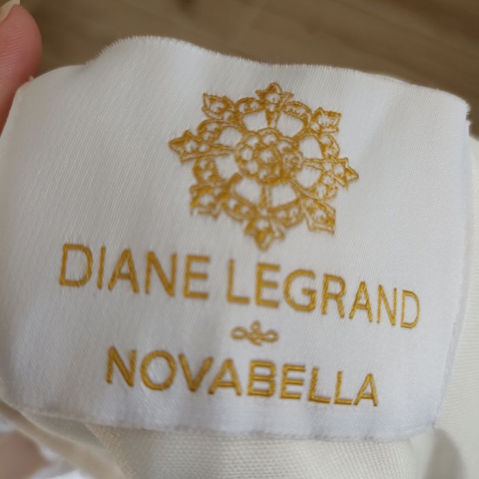 Robe de mariée diane Legrand - photo numéro 2